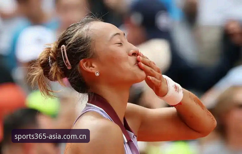 2026法网女单抽签深度评测：郑钦文保分压力下的bet365赛事前瞻体验报告